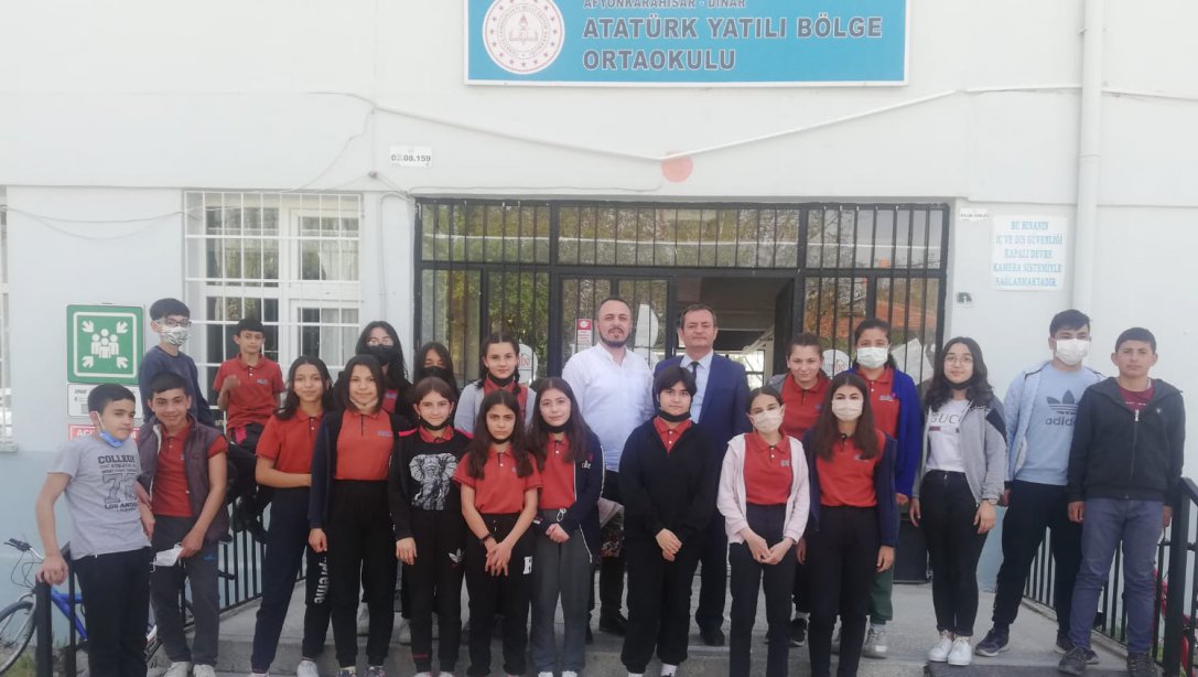 Dinar Atatürk YBO'da Kariyer Günleri Devam Ediyor