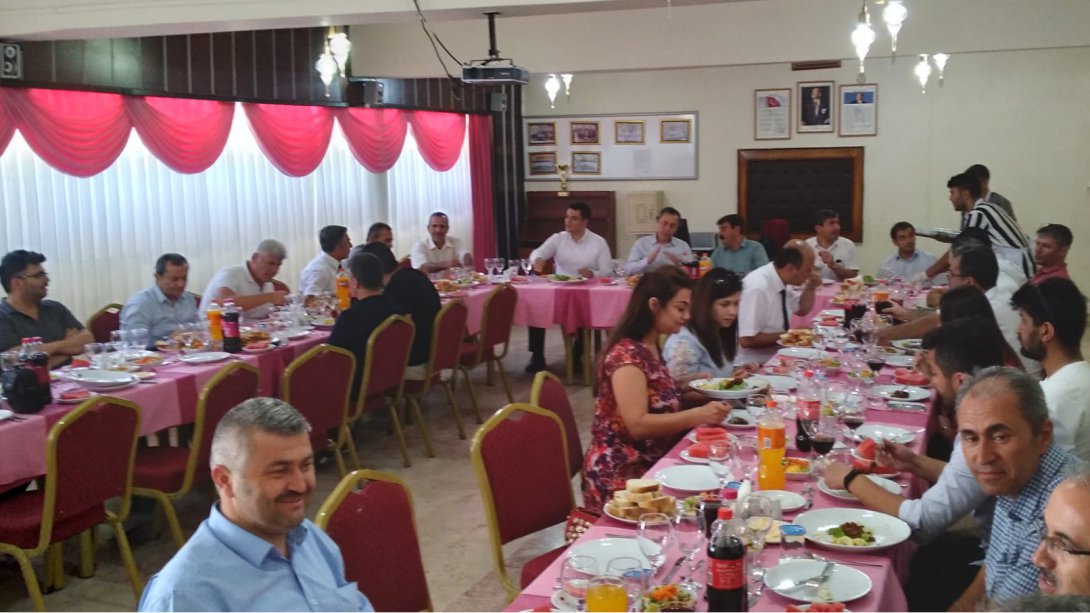Dinar İlçe Milli Eğitim Müdürlüğü Okul ve Kurum Müdürleri Sene Sonu Toplantısı Gerçekleşti