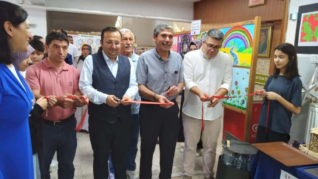 FATİH ORTAOKULU YILI SONU SERGİSİ